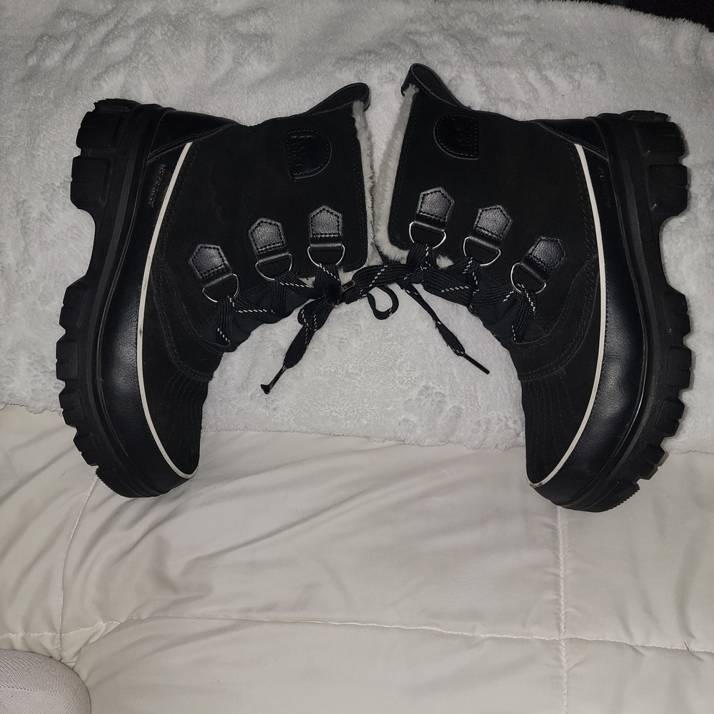 Sorel Black Waterproof Boots